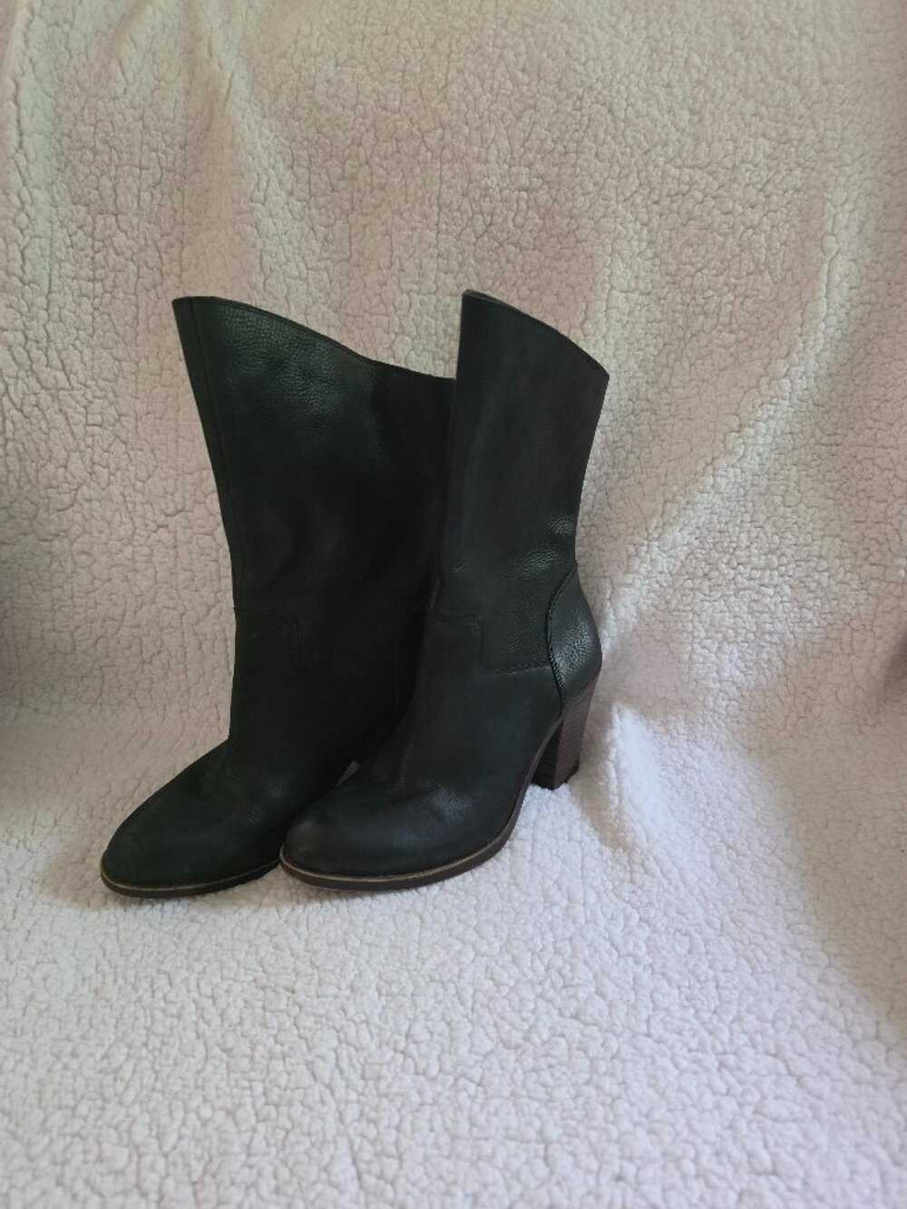 Lucky Brand Ladies Leather Boots